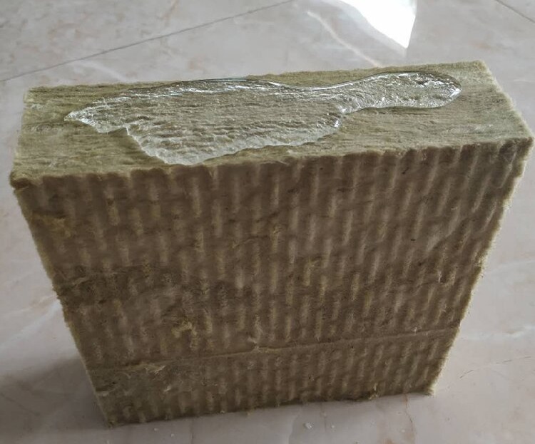 ‌岩棉板的质量吸湿率与短期吸水量的区别