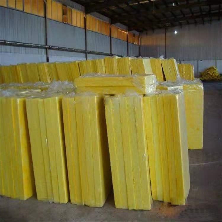 1788581479259700.jpg 耐高温玻璃棉2.jpg